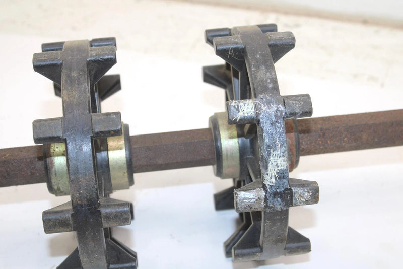 95 Polaris Indy Lite Oem Drive Cog Axle 1590252 SP166