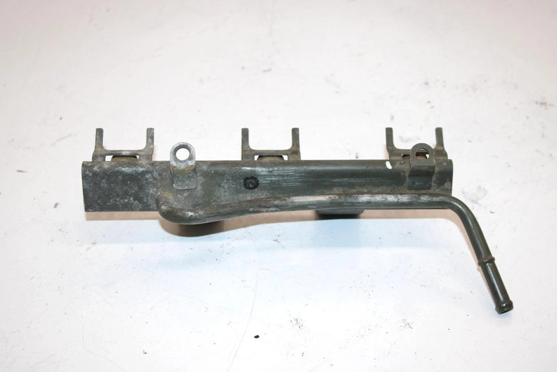 03 Arctic Cat Bearcat Wide Track Oem Fuel Rail 3006-589 SAS6