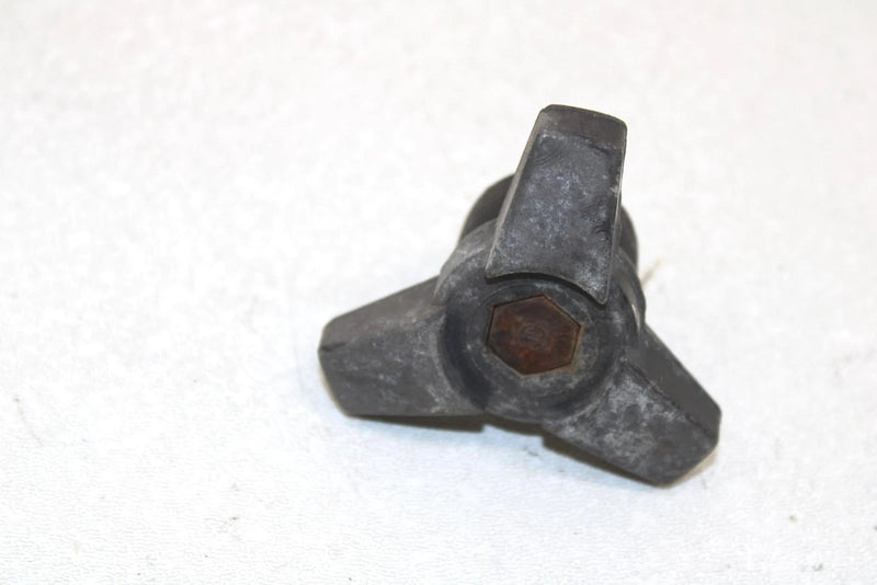 95 Polaris Trail Deluxe Oem Backrest Adjuster Knob 5630386-067 Q2805