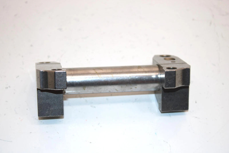 01 Polaris Sportsman 400 Oem Rocker Arm Pivot Assembly 3084864 APS1