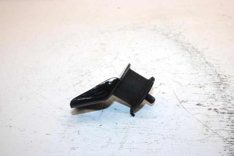 1989 Yamaha Inviter Oem Front Engine Mount Dampner 81E-21486-00-00 SY17