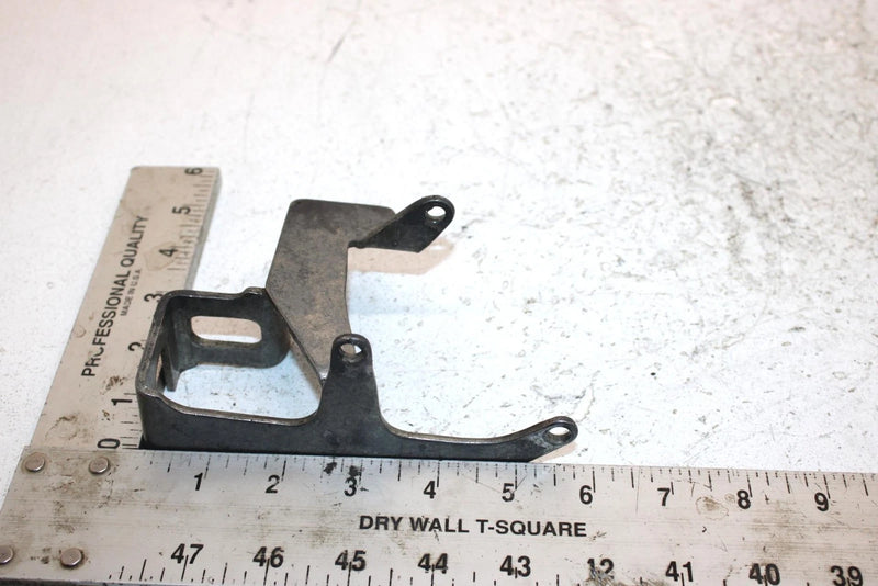 1997 Suzuki King Quad 300 4x4 Oem Shift Cable Bracket 58870-1900 AS11