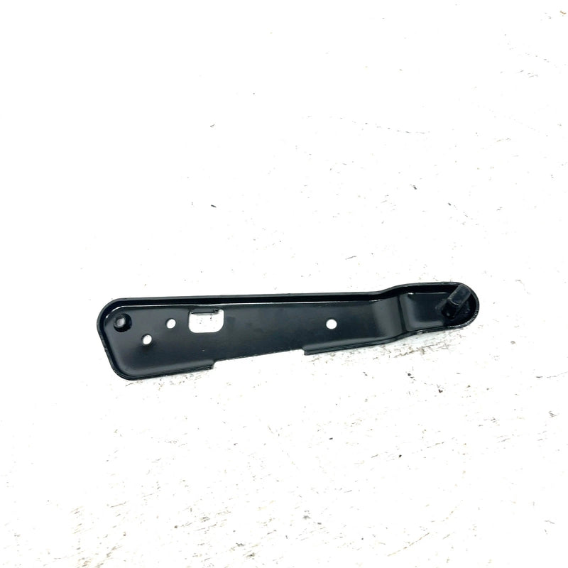 2022 Can-Am Defender HD10 OEM Left Tailgate Support Bracket 708304219 XB0