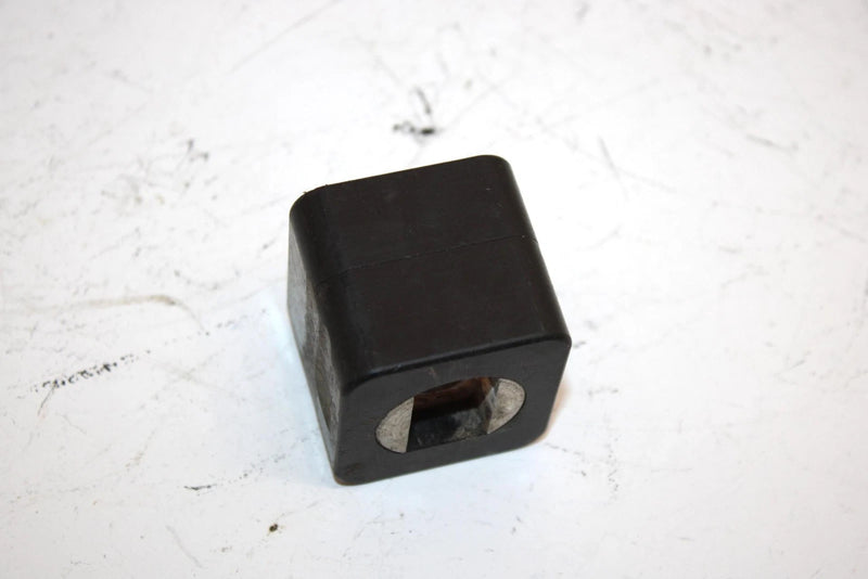 02 Arctic Cat Zr 600 Efi Cc OEM Coupler Block 2604-545 Q2697