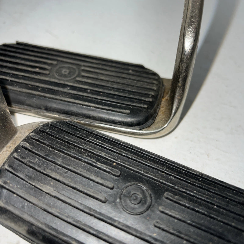 New Tough 1 Chrome Plated Iron 4 1/2” English Stirrups #24-946 D-500