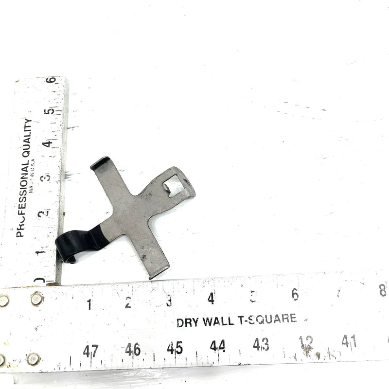 01-03 Yamaha WaveRunner XLT1200 OEM Builge Screen Retainer EW2-67618-00-00 JY30
