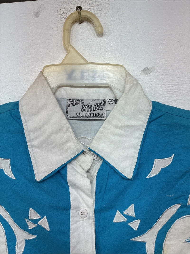 New Women’s Mine & Bills White Blue Long Sleeve Button Up Medium YY-102