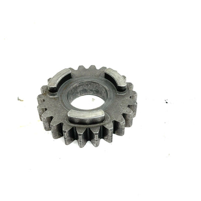 1990 Yamaha Moto 4 OEM 22T Middle Driven Gear 2VA-17583-01-00 AY51