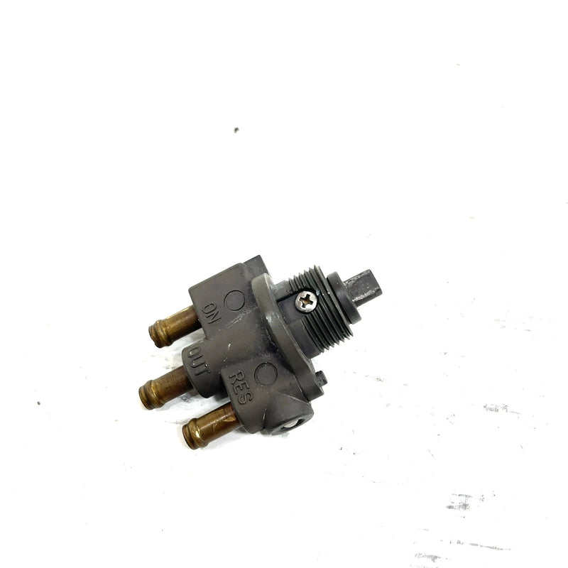 01-05 Yamaha WaveRunner XLT1200 OEM Fuel Selector Valve 66V-24500-02-00 JY30