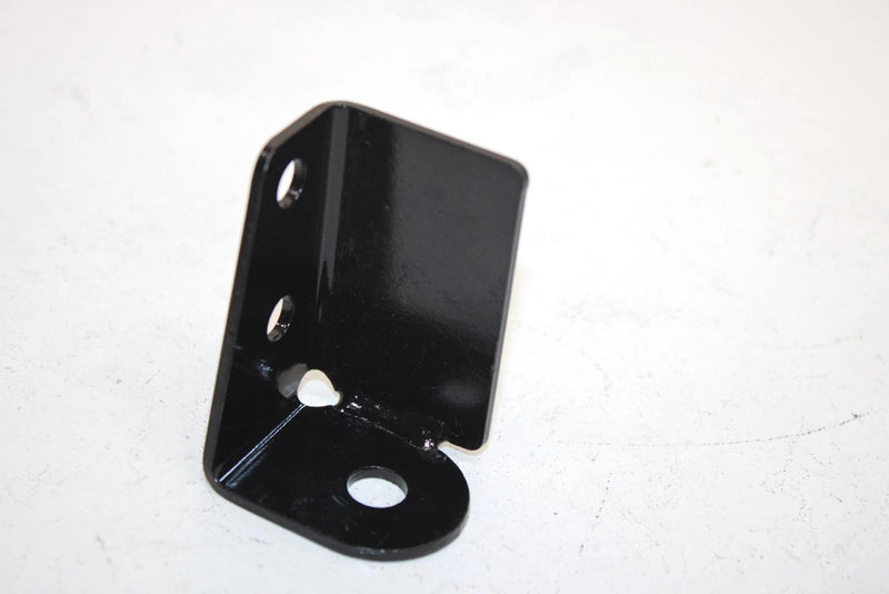 03 Bombardier Quest 650 Oem Right Front Engine Bracket 707000101 AB1.1