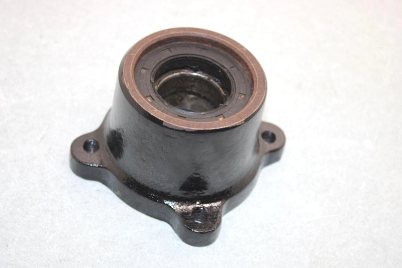01 Arctic Cat 400 4x4 Oem Rear Left Inner Bearing Housing 0502-683 AA21