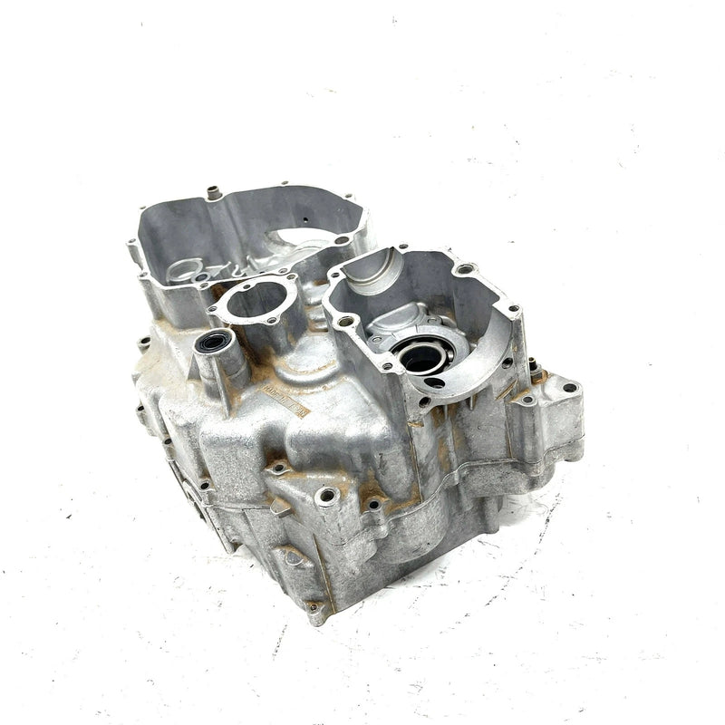null Yamaha Moto 4 OEM Crankcase 1YW-15100-09-00 AY57