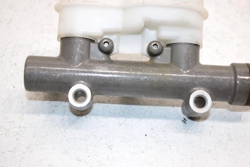 2008 Polaris Ranger 700 Oem Brake Master Cylinder 2203454 1912463 XP0