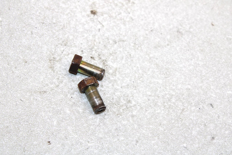 00 Polaris Trail Blazer  Oem Gear Selector Spacer Bolt 5131976 AP137