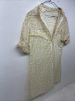 New Women’s White Yellow Design Short Sleeve Half Zip Size 40 TT-87