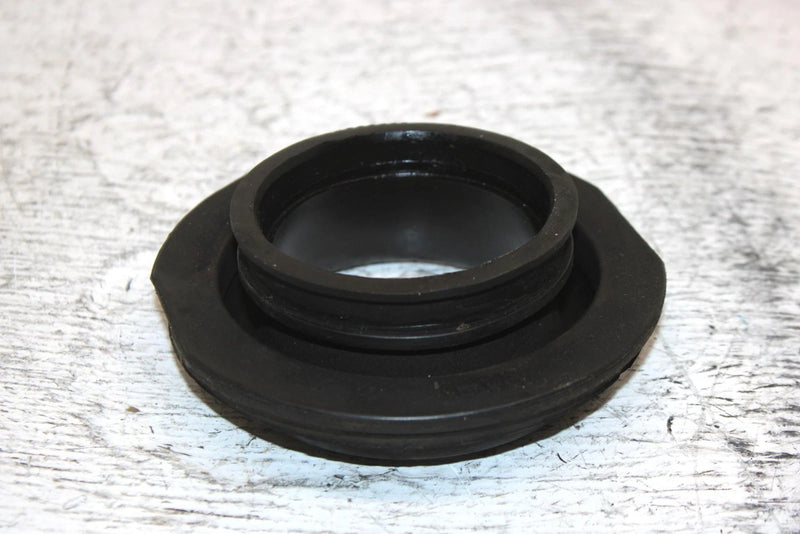 1995 Yamaha Vmax 600 Oem Air Cleaner Joint 8AB-14453-00-00 Q5202