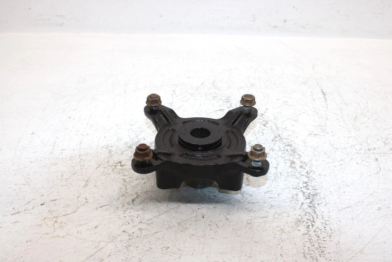 2002 Polaris Sportsman 700 Oem Front Wheel Hub W/Nuts 5131935 5135207 AP184