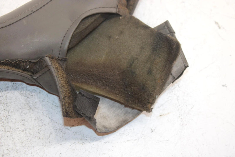 92 Polaris Trail Deluxe Oem Handlebar Pad 2690055 SP24