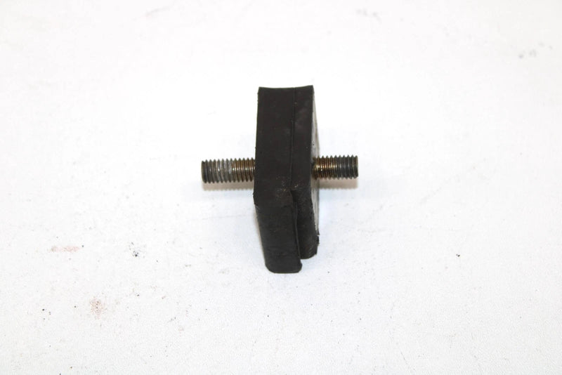 2004 Polaris 550 Classic Edge Oem Engine Mount Damper 3021206 Q3318