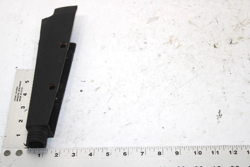 1988 Yamaha Enticer 340 Oem Right Rear Bumper Cover 8W6-77543-00-00 SY130