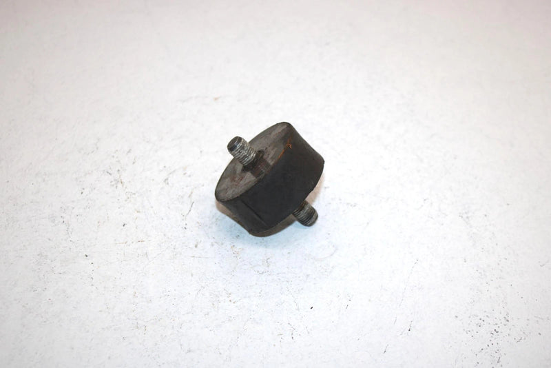 1999 Polaris Xplorer 400 Oem Motor Mount Dampner 3022070 3110042 AP149