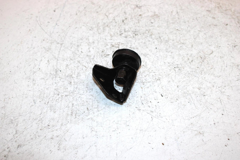 2001 Polaris Xplorer Oem Muffler Support W/Dampner 3022073 5243199-067 AP90