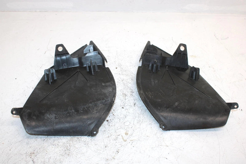 07 Arctic Cat F1000 Efi Oem Knee Pad Set 4606-824 4606-825 SAS13