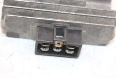 1996 Kawasaki Bayou 300 Oem Voltage Regulator 21066-1038 AK25