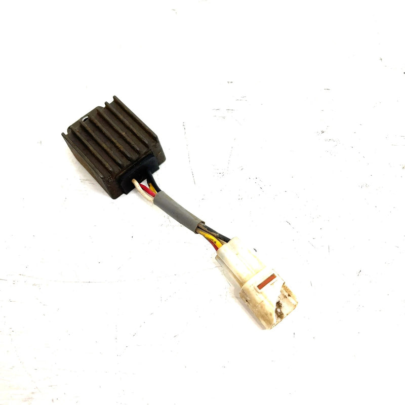 2003 Yamaha Raptor 80 OEM Voltage Regulator 5TH-81960-01-00 AY69