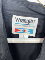 New Women’s Wrangler Blacks Wish Long Sleeve Button Up Size Small YY-53