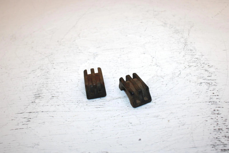 2002 Ski-doo Mxz 500 Oem Sway Bar Bushing Pair 505070817 SS16