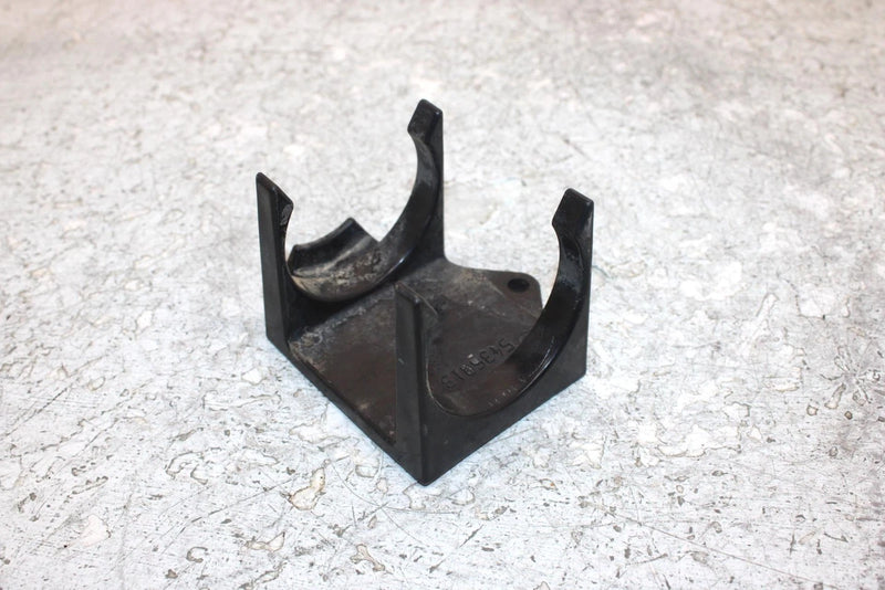 2006 Polaris Sportsman 500 Oem Fuel Filler Mount Bracket 5436013 AP186