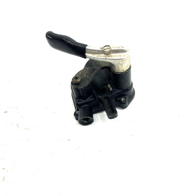 01-08 Honda Sportrax 250 TRX250 OEM Throttle Lever 53143-HM7-305 AH83