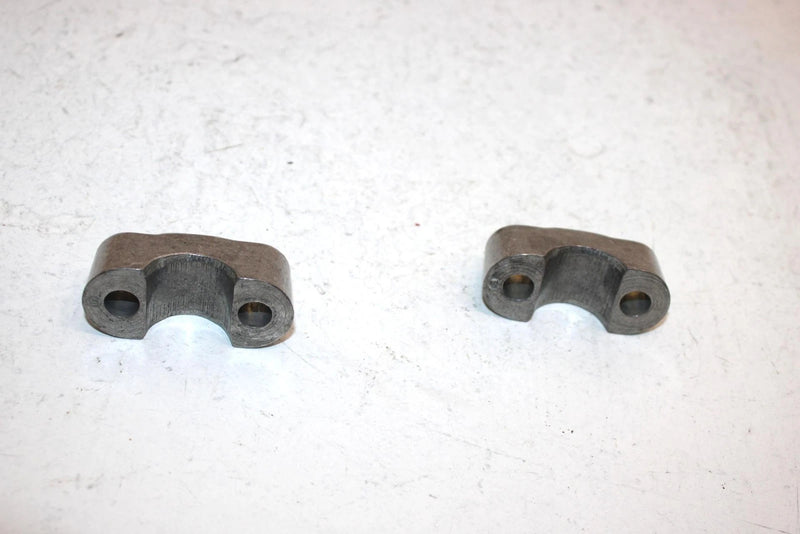 2000 Kawasaki Jet Ski 1100 Stx Oem Handlebar Clamp Pair 46012-3720 JK11