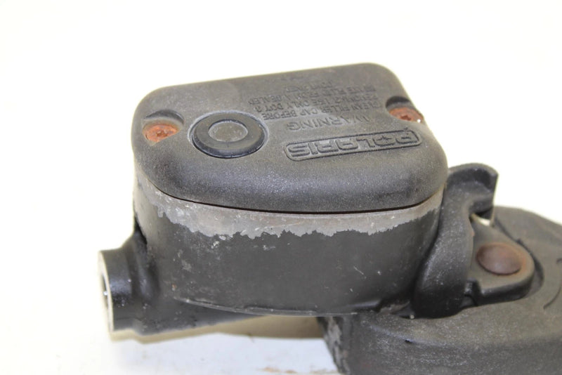 2005 Polaris Sportsman 700 Oem Front Brake Master Cylinder 2010238 Q5440
