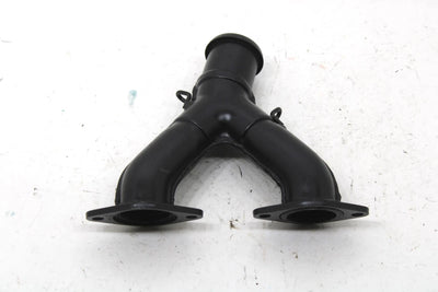 1987 Yamaha Srv Oem Exhaust Manifold  8K4-14610-00-00 SY131