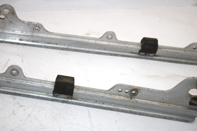 84 Yamaha Phazer Se Oem Skid Rail Set 8V0-W4741-00-00 8X9-47411-01-00 SY9