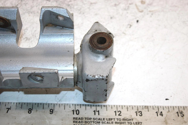 03 Arctic Cat Zl 600 Oem Left Steering Knuckle 0703-899 SAS14