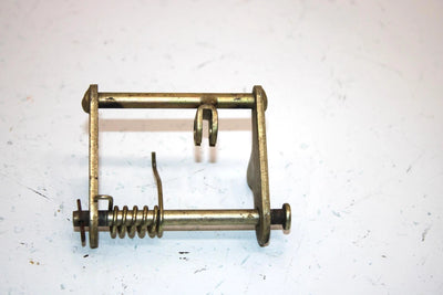 01 Kawasaki Prairie 300 Kvf300a 4x4 Oem Seat Hook 27012-1381 AK7
