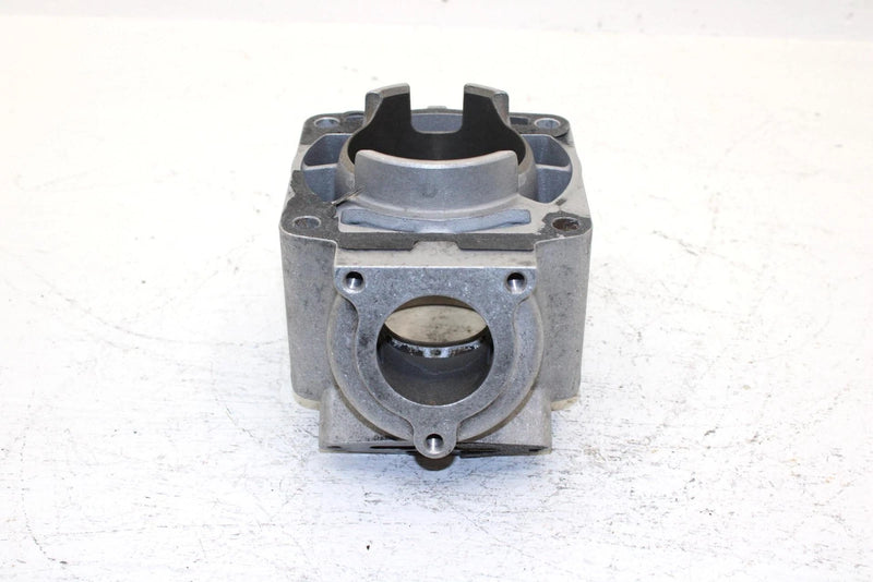 2006 Polaris 600 Fusion Oem 77.25mm Bore Cylinder 3021542 SP31