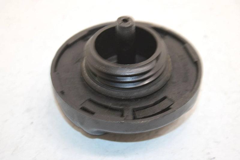 1999 Sea-doo Gti Oem Fuel Filler Neck 275500231 JS54