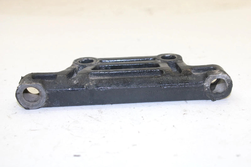 1996 Arctic Cat Monte Carlo 900 Oem Expansion Chamber Lower Bracket 0673-443 JA0