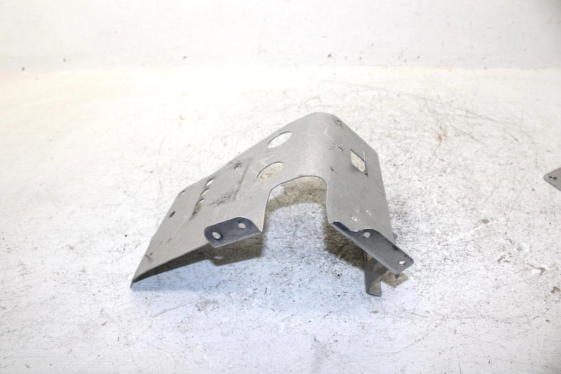 1999 Yamaha Vmax 600 Sx Oem Right Footrest 8CR-21970-08-00 SY5
