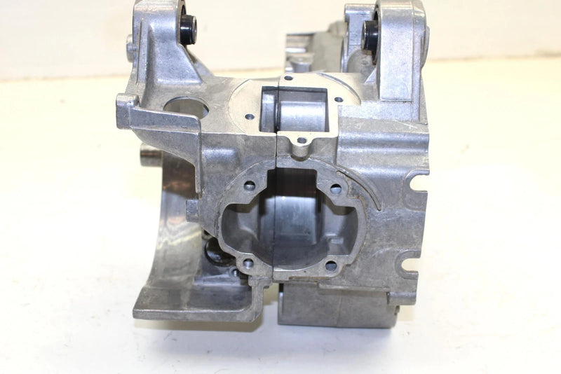 2006 Polaris Predator 90 Oem Engine Crankcase Crank Case Block 0454187 AP116