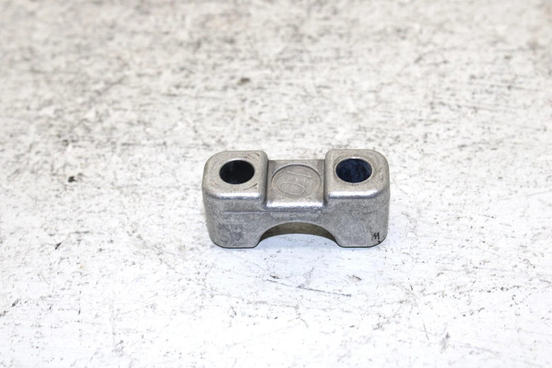 2013 Polaris 600 Rush Pro R Oem Handlebar Clamp Pair 5631311 SP29