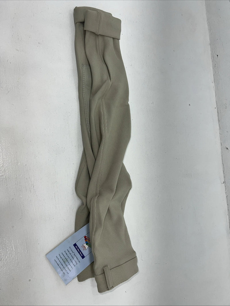New Children’s Tan Sport Riders Classic Knee Patch Breeches. 4 041565 C-36