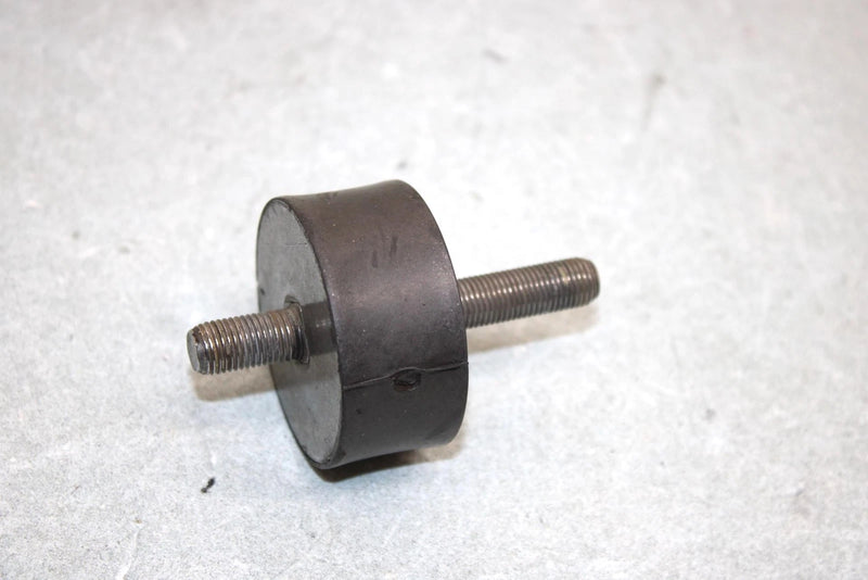 00 Polaris Xpedition 425 Oem Motor Isolator 3021045 3022075 AP19