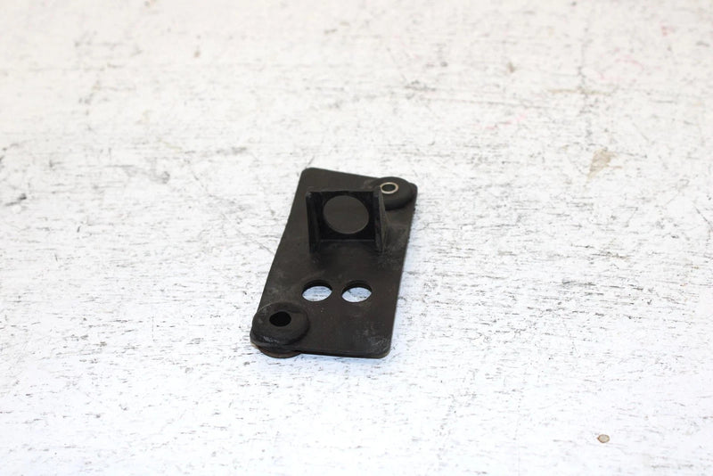 1990 Yamaha Phazer Ii LE Oem Fuel/Oil Level Light Bracket 80L-77721-00-00 SY14