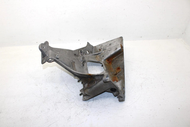 2013 Polaris 600 Rush Pro  Oem Right Bulkhead 1018520 SP30