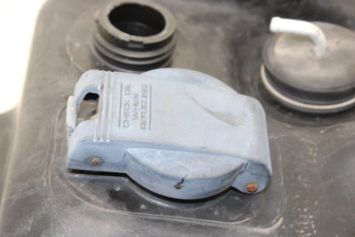 1996 Yamaha Vmax 600 Oem Fuel Gas Tank W/Suction Pipe 89A-24111-01-00 SY29